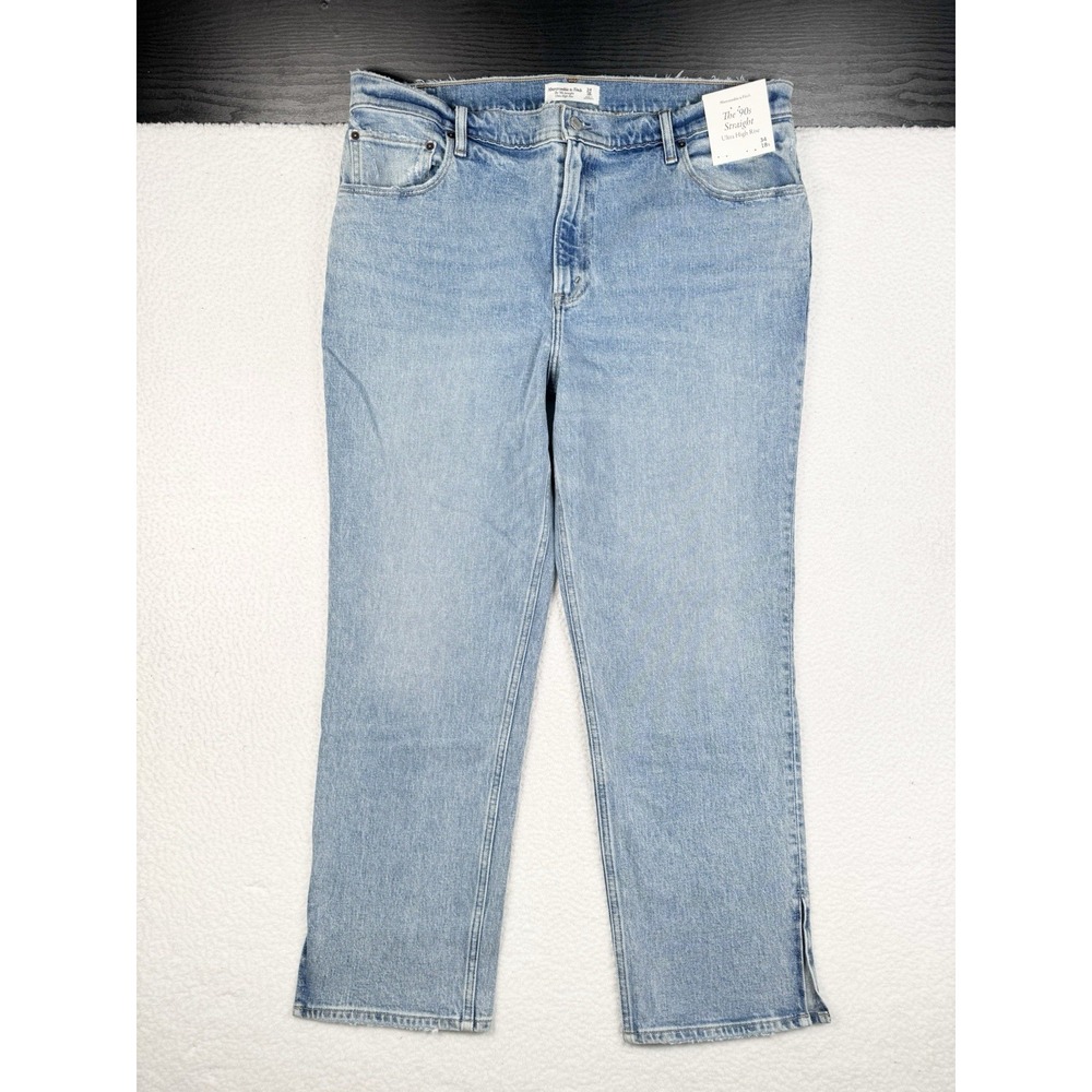 NWT - Abercrombie & Fitch Jeans The 90s Straight Ultra High Rise Curve - 34 /18s